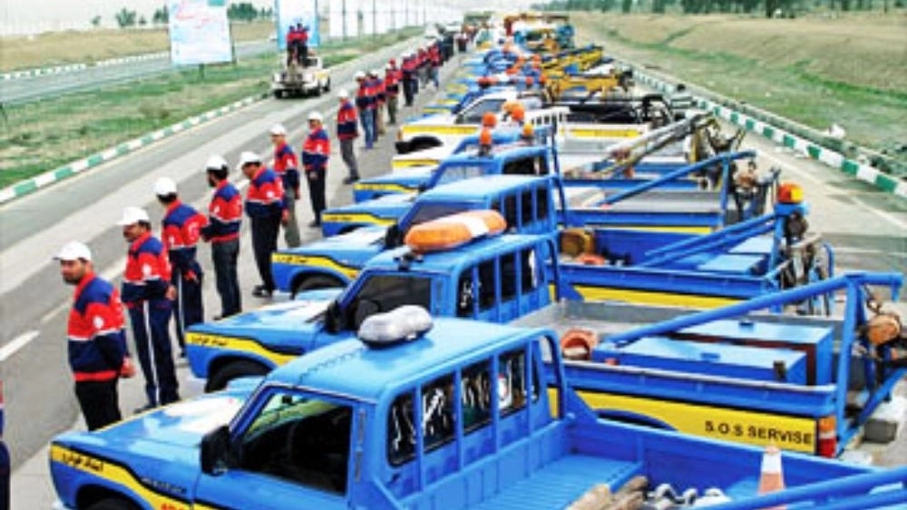 What are the duties of car assistance?