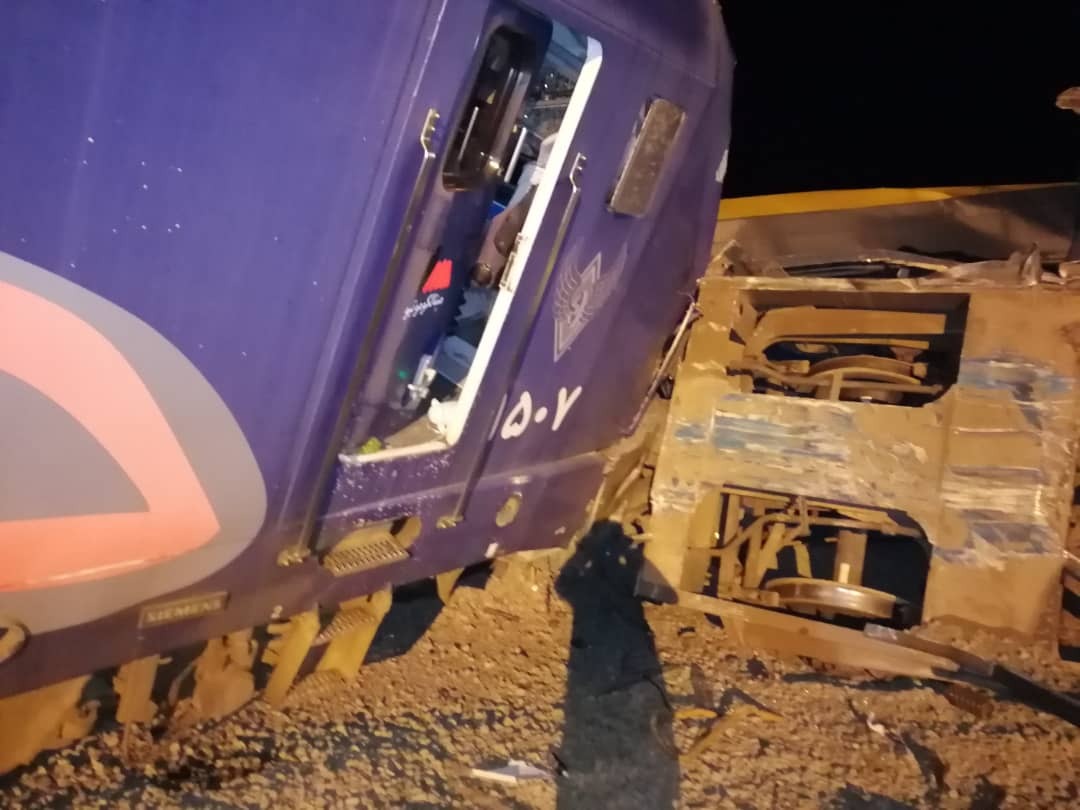 امداد خودرو تاکستان