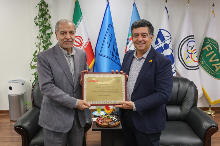 برگزاری رالی بین‌المللی هند تا اروپا با عبور از ایران و قدردانی مدیرعامل اتوکار هند از کانون جهانگردی