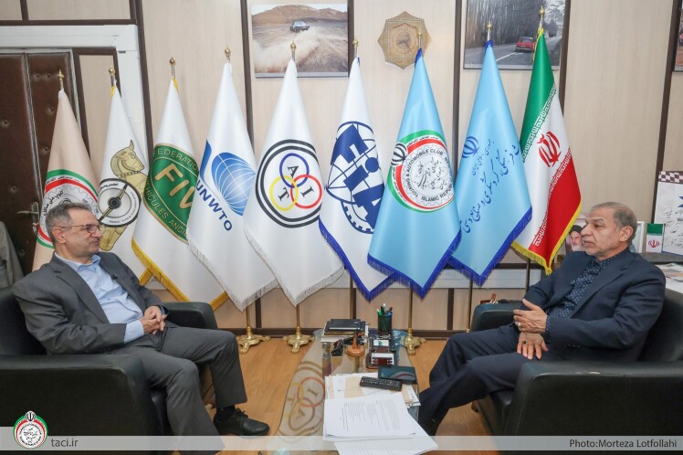 سامانه ملی سفر در آستانه تعطیلات نوروز ۸۳ هزار تماس را ثبت کرد