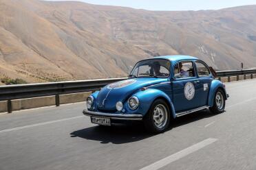 رالی تور گردشگری خودروی کلاسیک فولکس بیتل