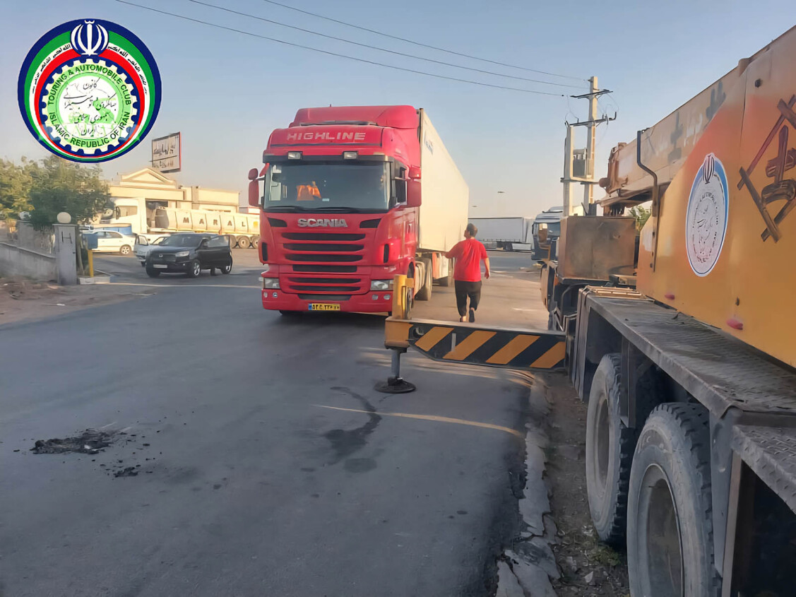 امداد خودرو تاکستان حاضر در صحنه 