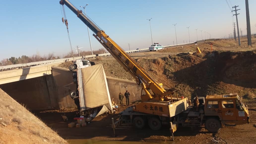 امداد خودرو بوئین زهرا